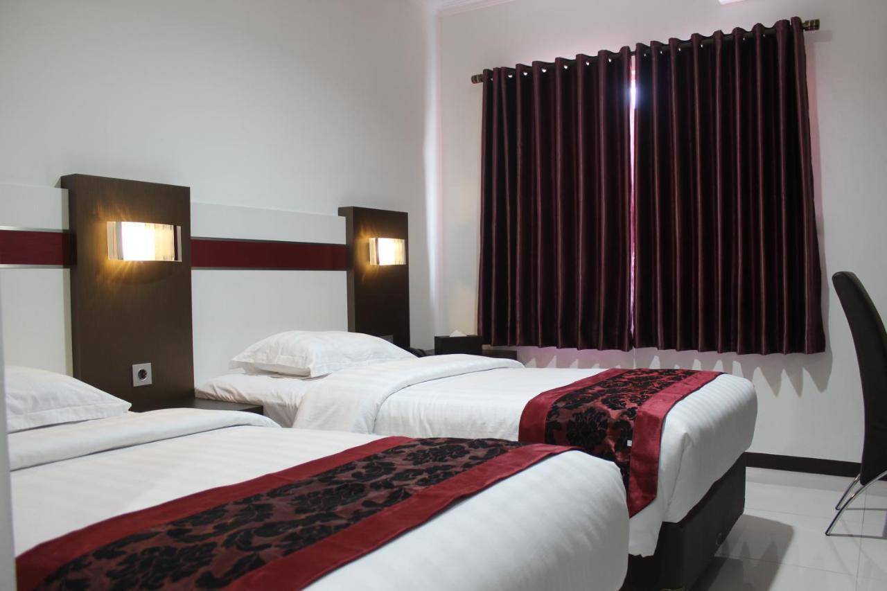 Idea'S Hotel Jalan Ibrahim Aji Bandung Eksteriør bilde