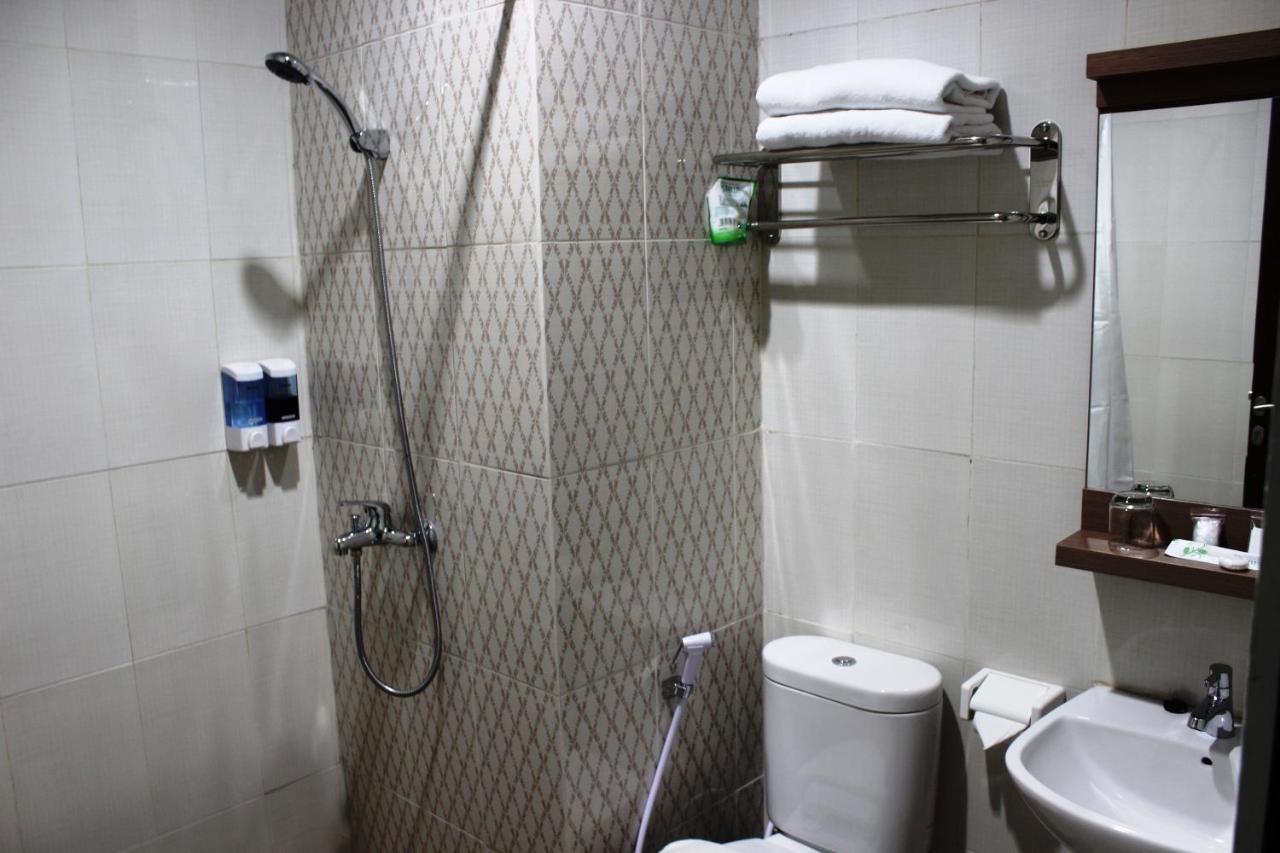 Idea'S Hotel Jalan Ibrahim Aji Bandung Eksteriør bilde
