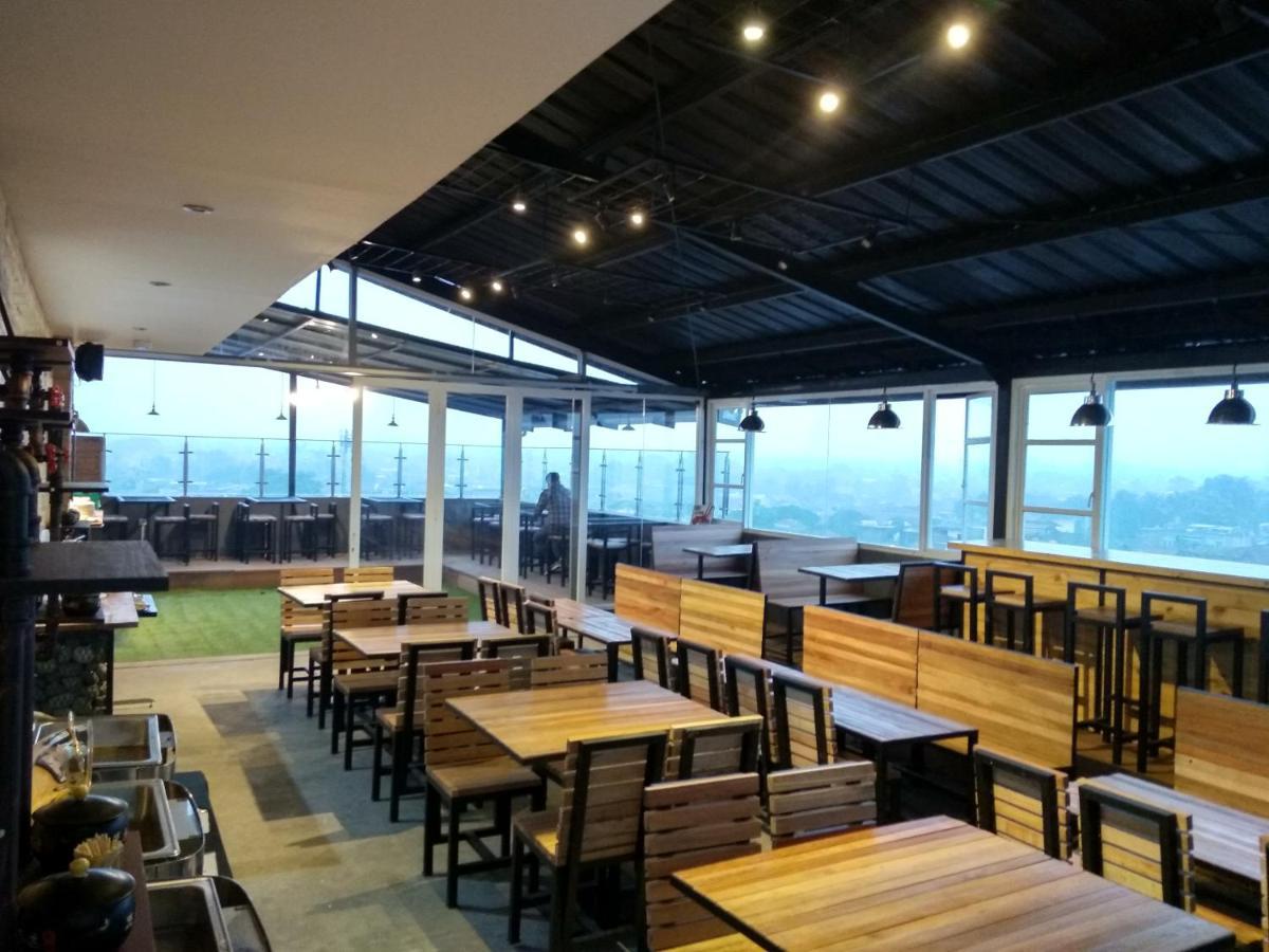 Idea'S Hotel Jalan Ibrahim Aji Bandung Eksteriør bilde